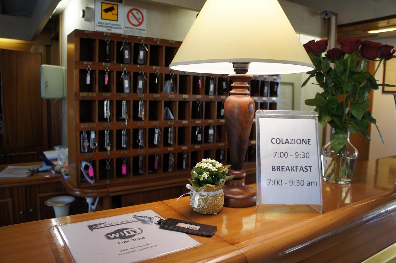 Hotel Albatros Calenzano Eksteriør billede