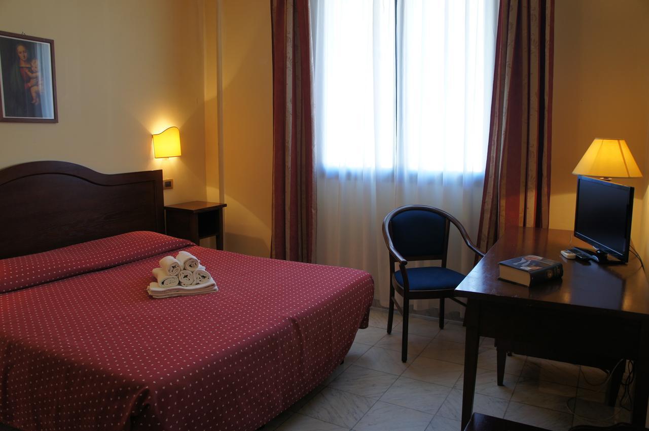 Hotel Albatros Calenzano Eksteriør billede