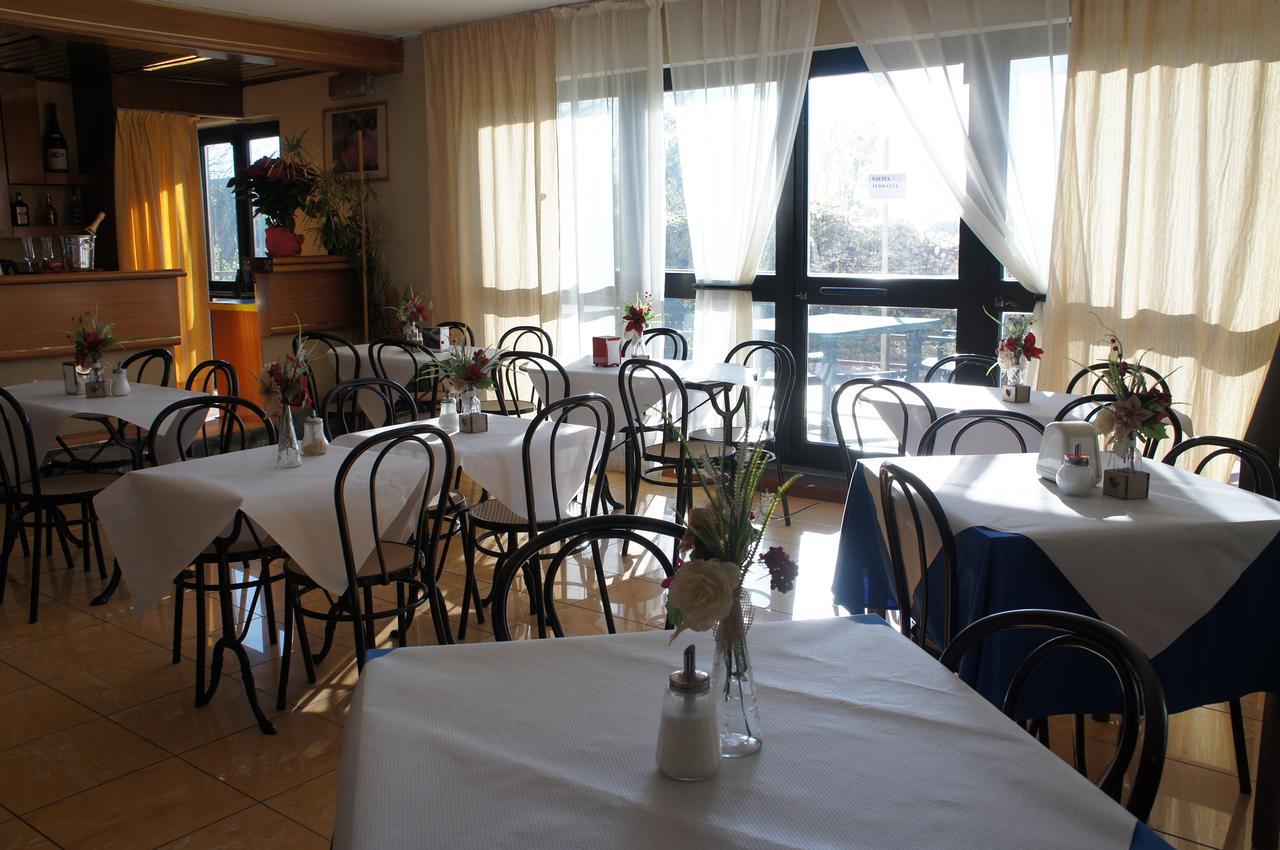 Hotel Albatros Calenzano Eksteriør billede